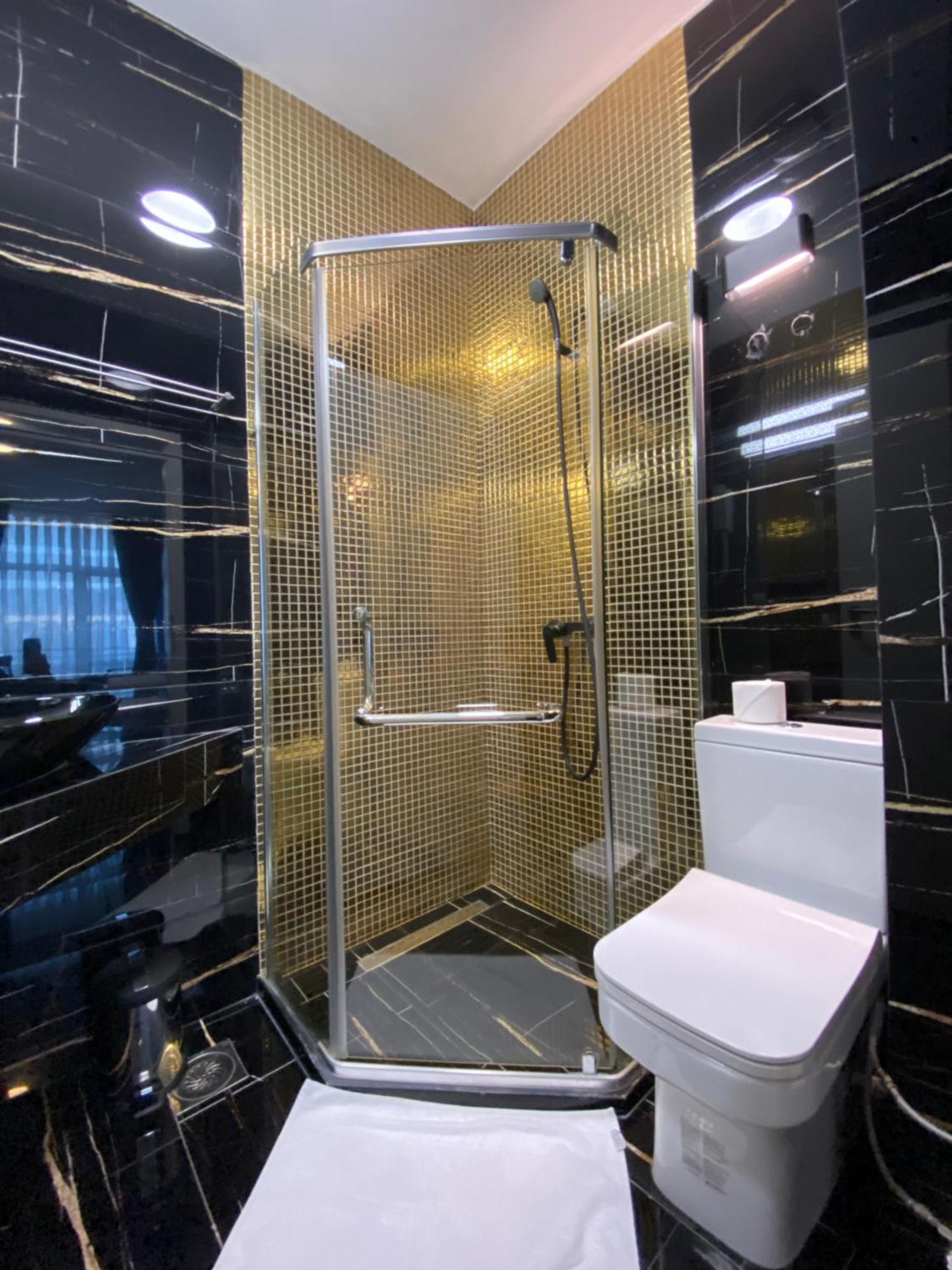 Hotel Pejton Prisztina Zewnętrze zdjęcie
